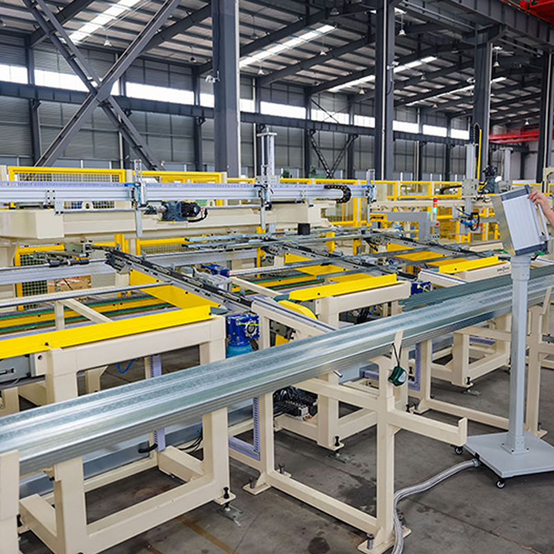 Máquina automática de embalagem de perfis metálicos